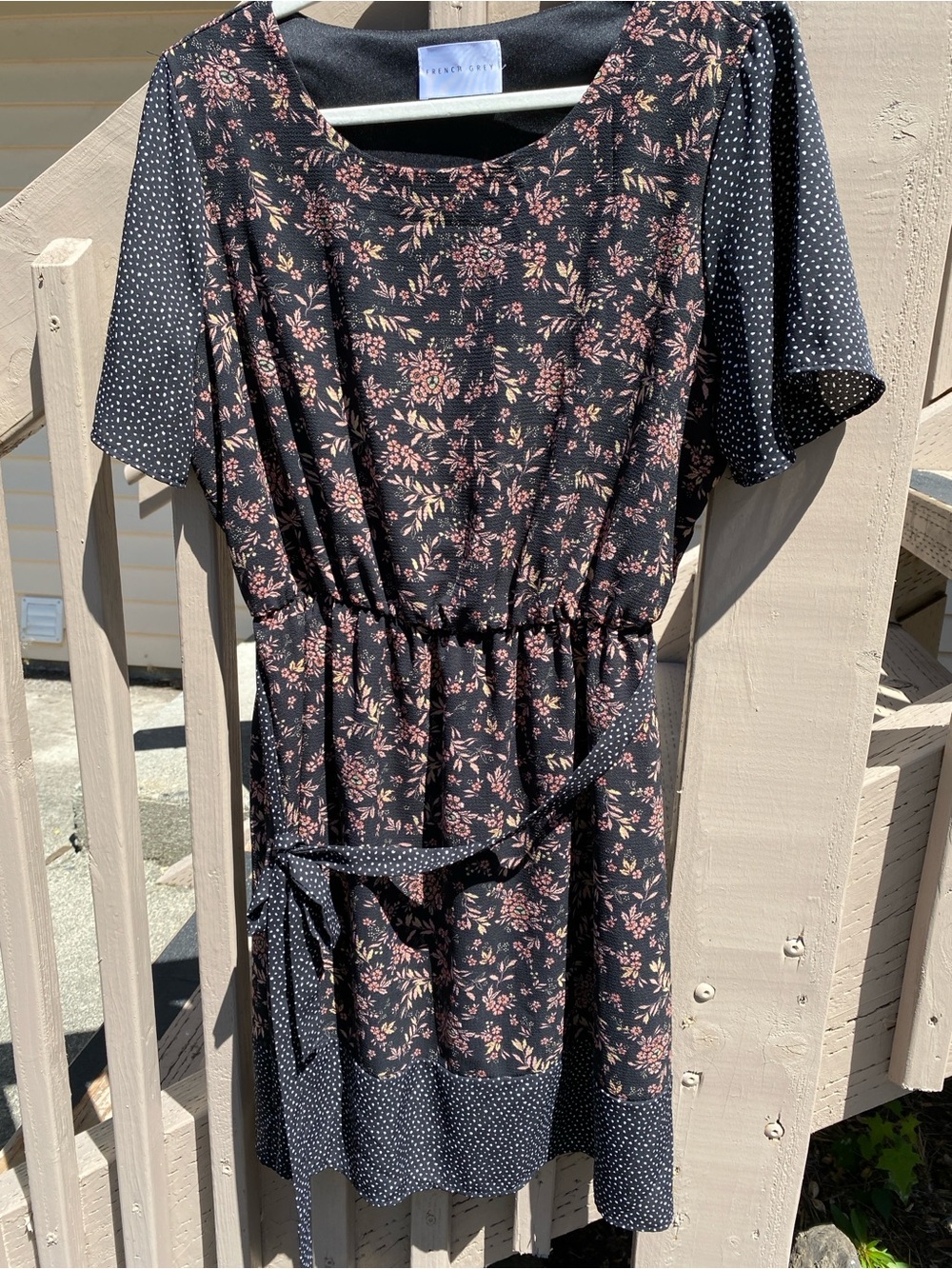 French Grey Floral Dress Black Pink Flutter Sleeve Tie Waist
